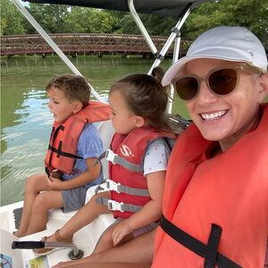 Meet your Posher, Tiffany